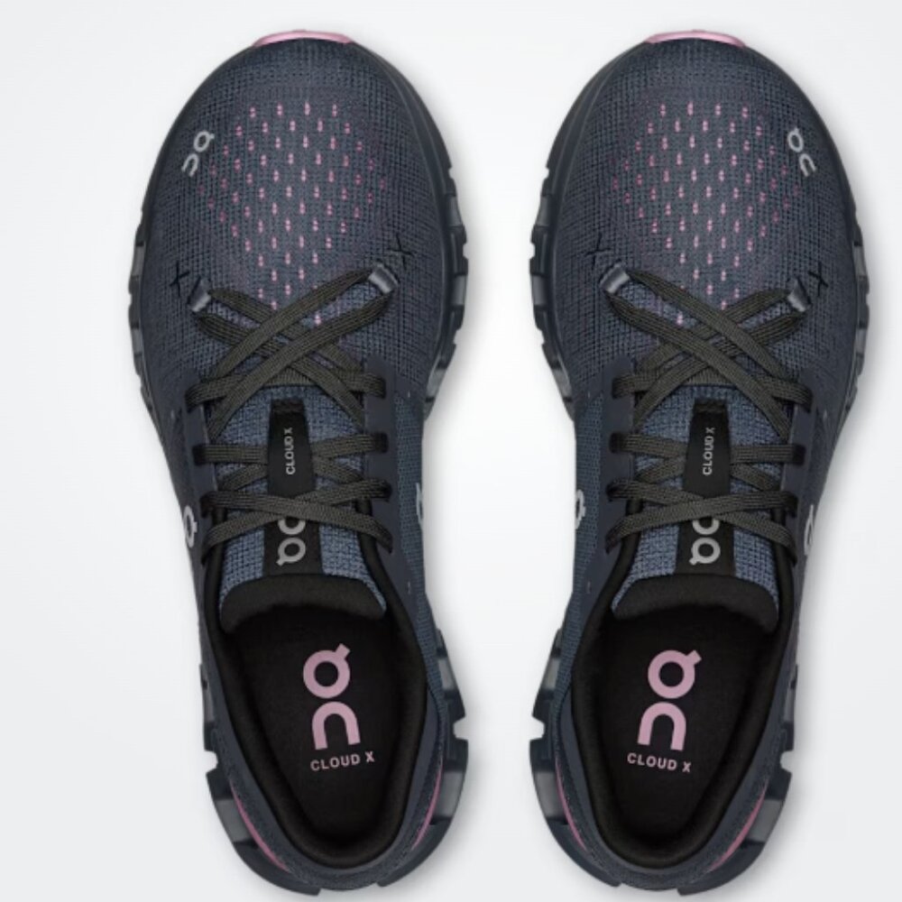 EUC On Cloud - CloudX4 Women's Workout Sneaker Size 11